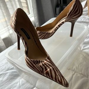 Beautiful zebra print in a cream and brown hue